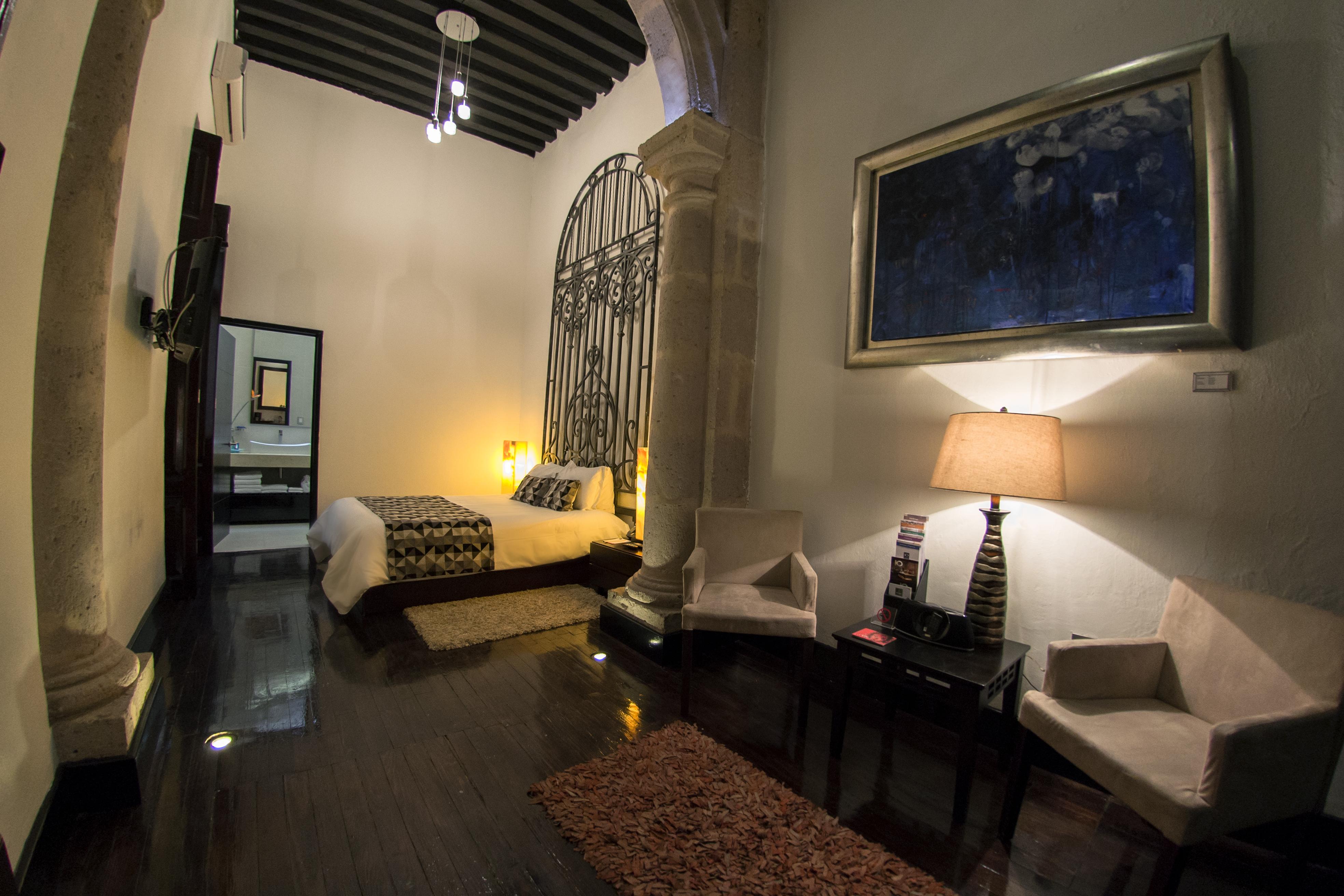 Cantera 10 Hotel Boutique Morelia Exterior photo
